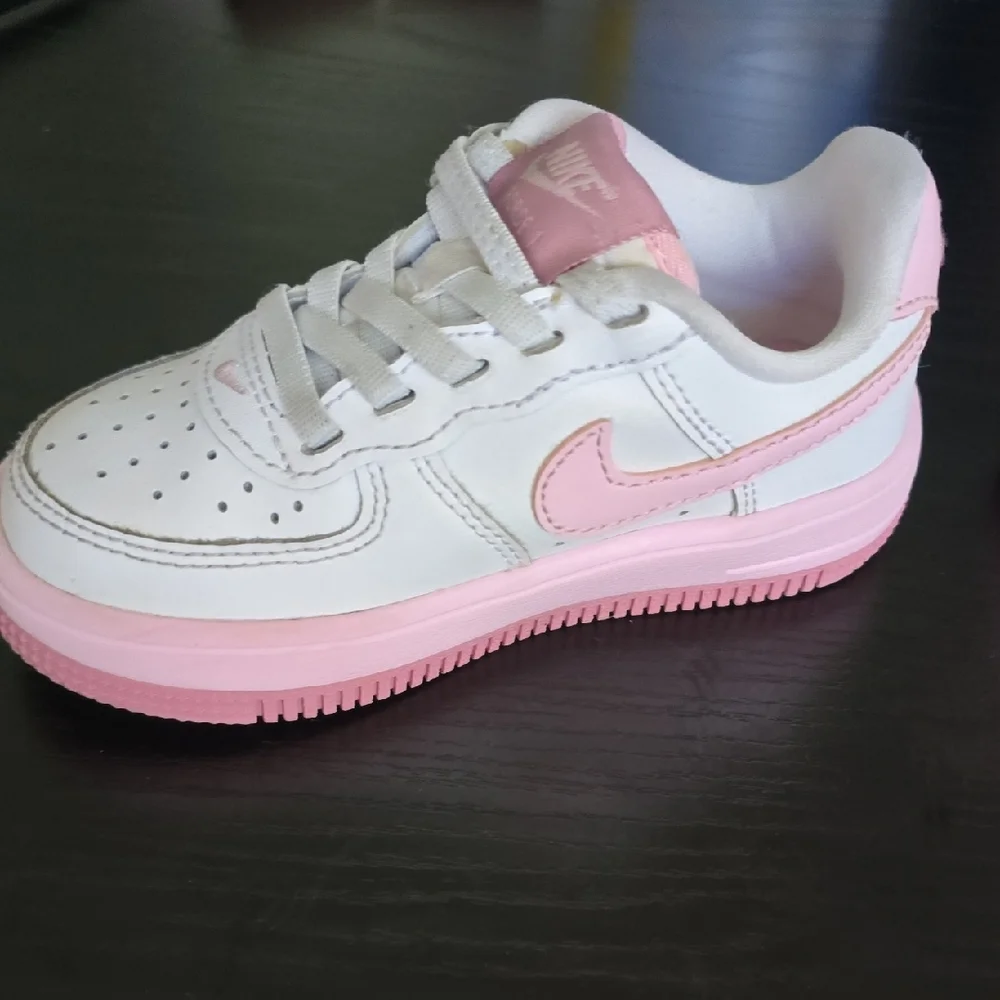 Nike Force 1 Low Toddler White and Pink - Picture 5 of 7